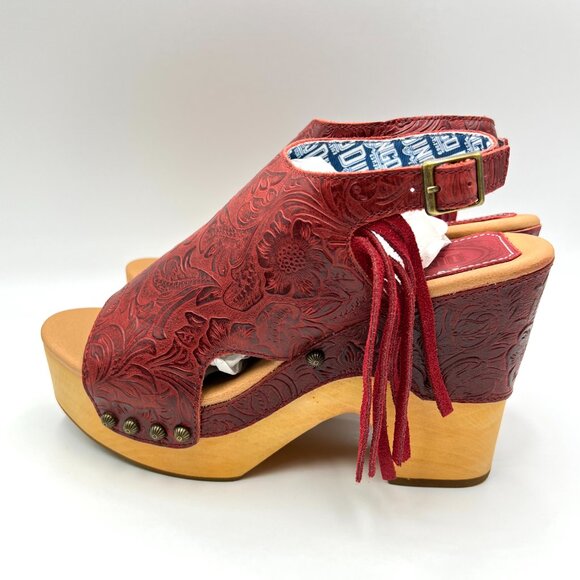New Dingo Size 9 Tooled Red Leather Western Wedges Platform Clogs Sandals Shoes - Picture 5 of 13